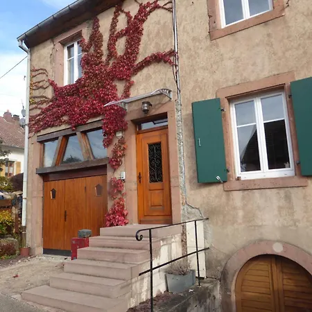 Dans Maison De Village 3*